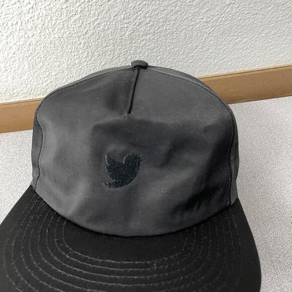 Black Men's Cap - Picture 3 of 9